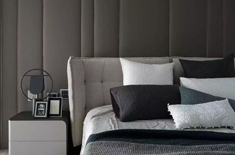 卧室洋溢着黑白的时尚气息